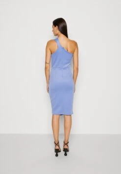 Wal G Rowen One Shoulder Dress - Jerseyjurk - Dusty Blue 8 Wal G Rowen One Shoulder Dress - Jerseyjurk - Dusty Blue -Wal G 0a8eb3bb00764df2a6d239f67554f7e9