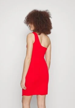 Wal G Dolly Asymmetric Mini - Etui-Jurk - Red 8 Wal G Dolly Asymmetric Mini - Etui-Jurk - Red -Wal G 0aff5bbda8a54df7bd72d07375b1cbdc
