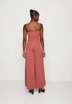 Wal G Thea Wide Leg - Jumpsuit - Dark Mauve Pink 8 Wal G Thea Wide Leg - Jumpsuit - Dark Mauve Pink -Wal G 0bfee3bde33245c4a1ccc0016bd15df8