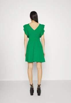 Wal G Danya Ruffle Sleeve Zip Skater Dress - Jerseyjurk - Leaf Green 8 Wal G Danya Ruffle Sleeve Zip Skater Dress - Jerseyjurk - Leaf Green -Wal G 3b28cedbdfef4f43b453bd64e54ea1be