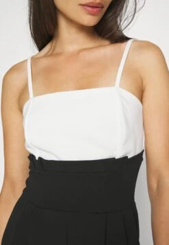 Janya Contrast - Jumpsuit - Black/White -Wal G 42021d185f2f40079c27e8a6e112d7b0