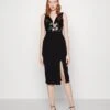 Wal G Embroidered V Neck Rose Midi - Cocktailjurk - Black Floral