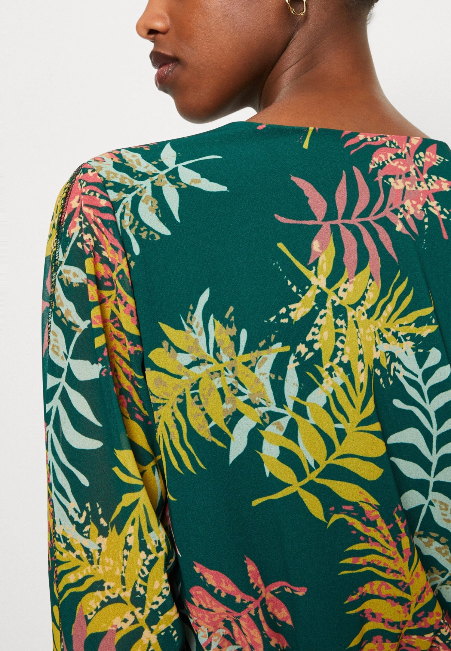 Wal G Cruise Collection Tropical Contrast Mini Dress - Jurk - Multicoloured 6 Wal G Cruise Collection Tropical Contrast Mini Dress - Jurk - Multicoloured - Afbeelding 6