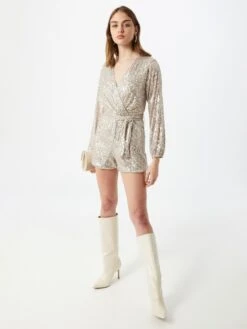 Wal G Korte Jumpsuits Jumpsuit Dames Goud 8 Wal G Korte Jumpsuits Jumpsuit Dames Goud -Wal G 5735fd93829aa0a7a8af77ca033e2c85