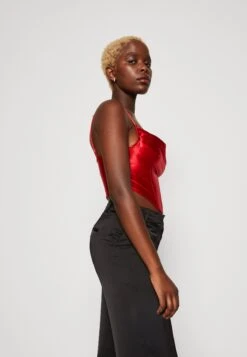 Wal G Christian Corset Crop - Top - Red -Wal G 63c1161254a346d5aaecbe23452fd0a9