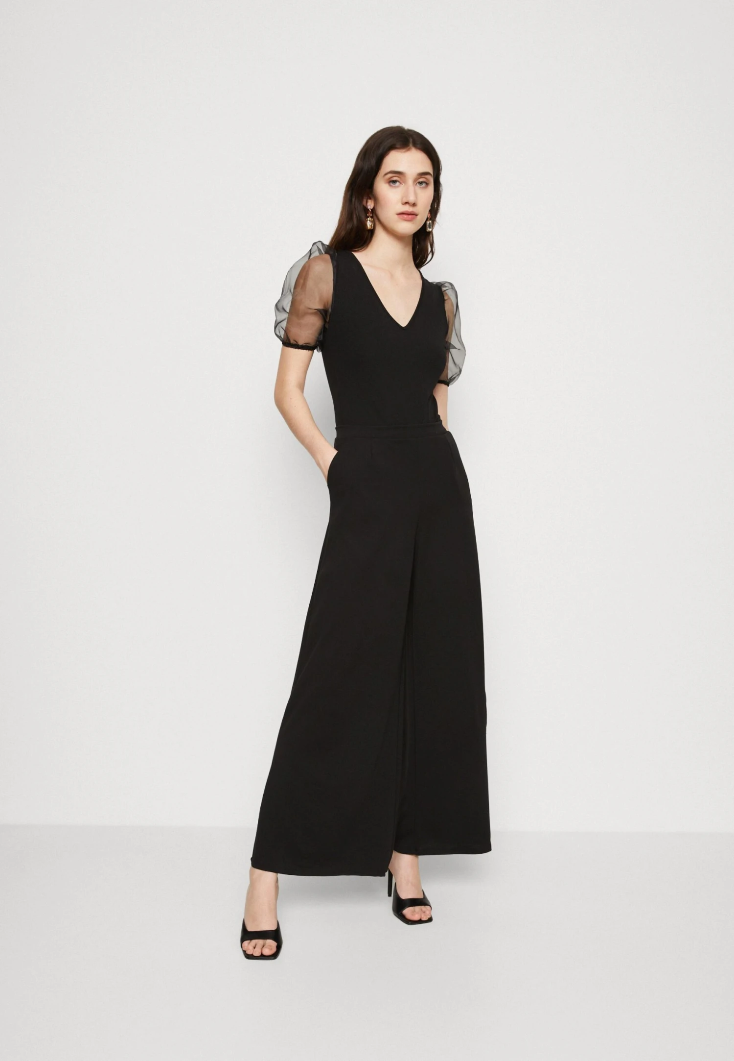 Wal G Sandy Trouser - Broek - Black 2 Wal G Sandy Trouser - Broek - Black - Afbeelding 2