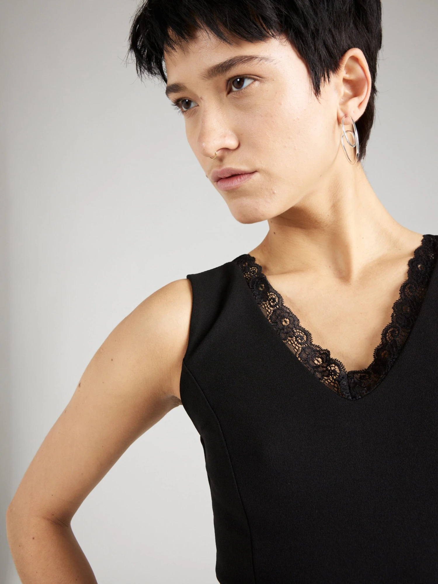 Wal G Kokerjurken Kokerjurk JOEL Dames Zwart 2 Wal G Kokerjurken Kokerjurk JOEL Dames Zwart - Afbeelding 2