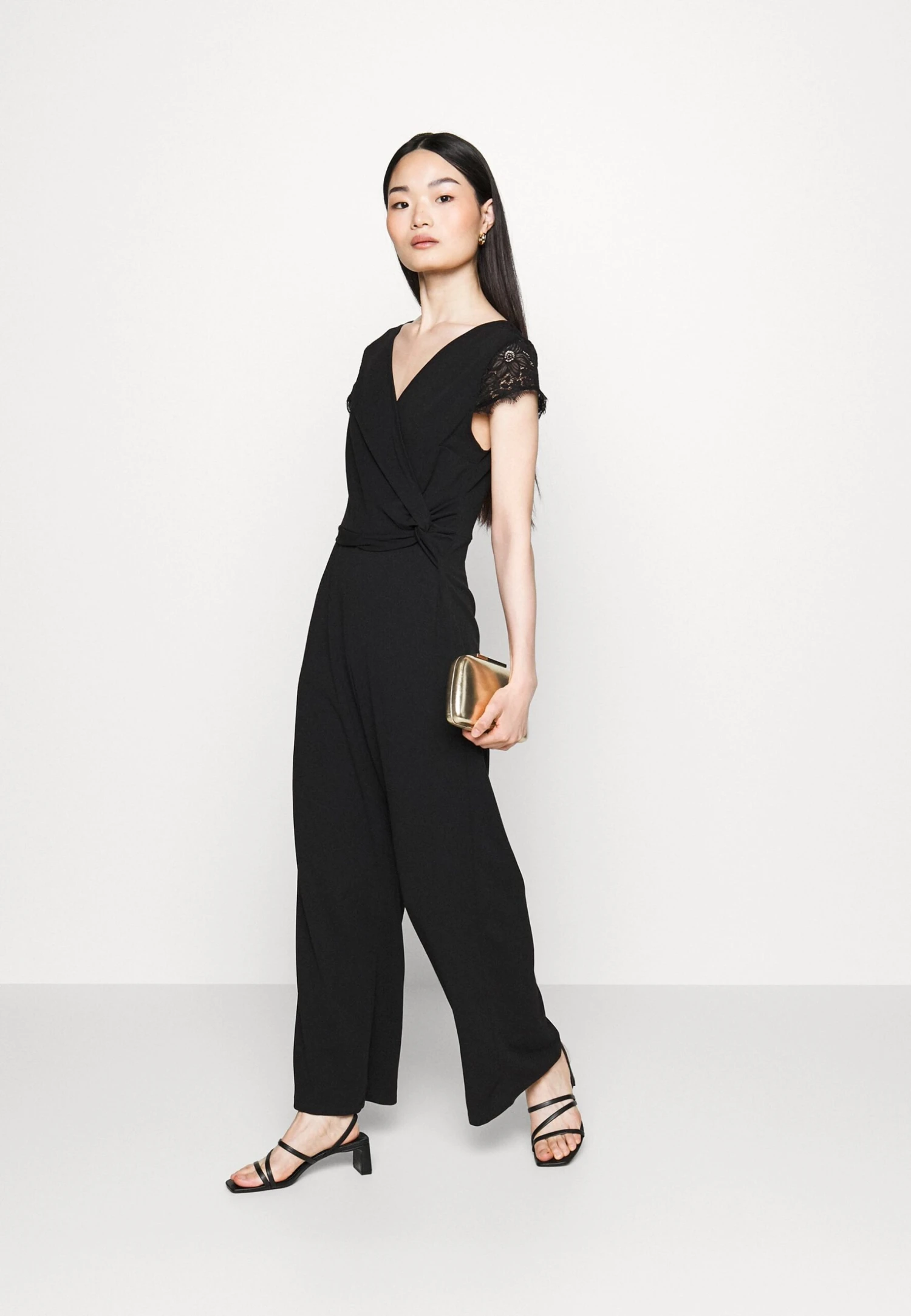 Cecillian V Neck Jumpsuit - Jumpsuit - Black 2 Cecillian V Neck Jumpsuit - Jumpsuit - Black - Afbeelding 2