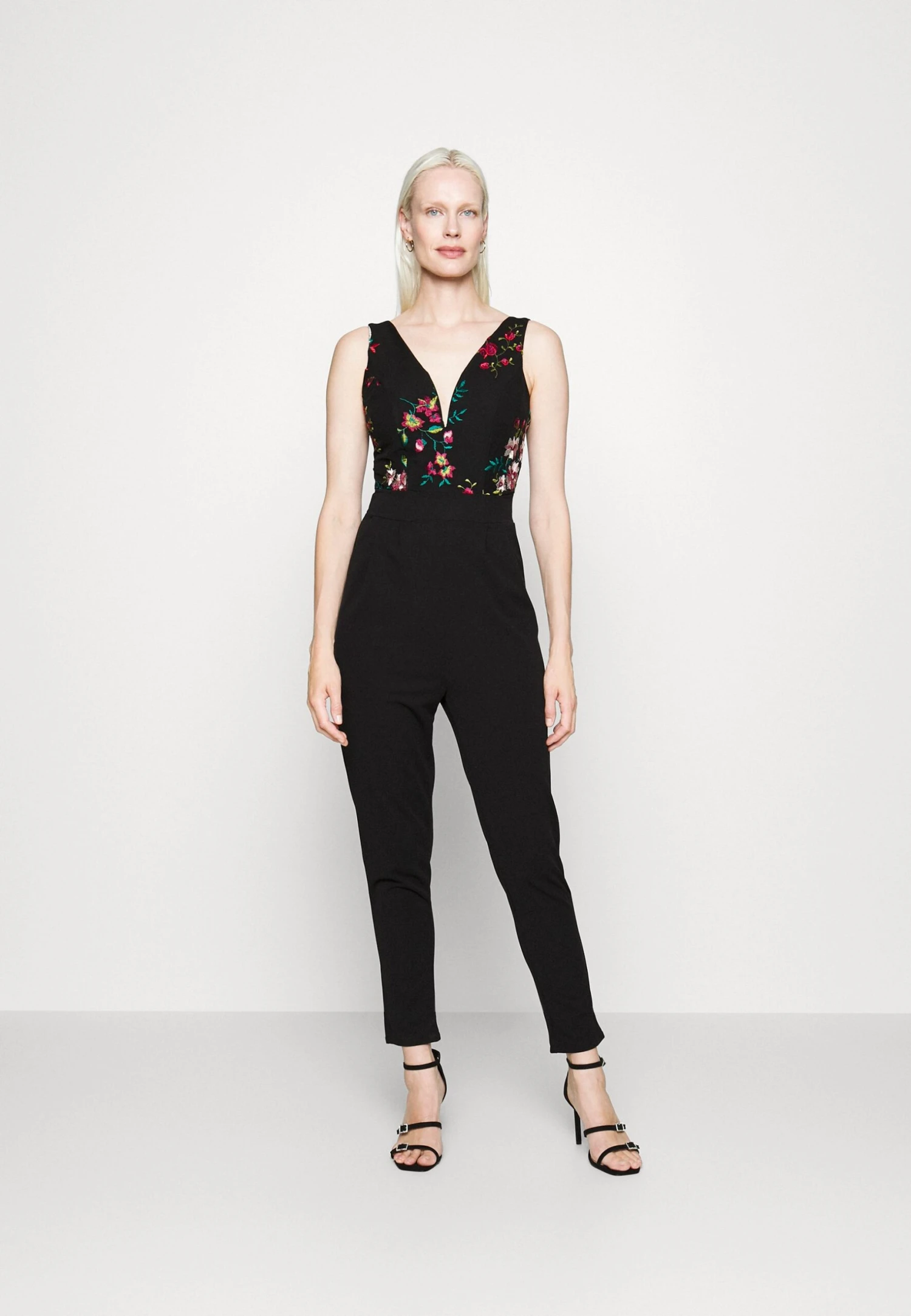 Contrast Plunge - Jumpsuit - Black 1 Contrast Plunge - Jumpsuit - Black