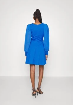 Wal G Kat Sleeve Dress - Jurk - Electric Blue -Wal G 96b097c8ba7349f78b5ba1d7d6652c62