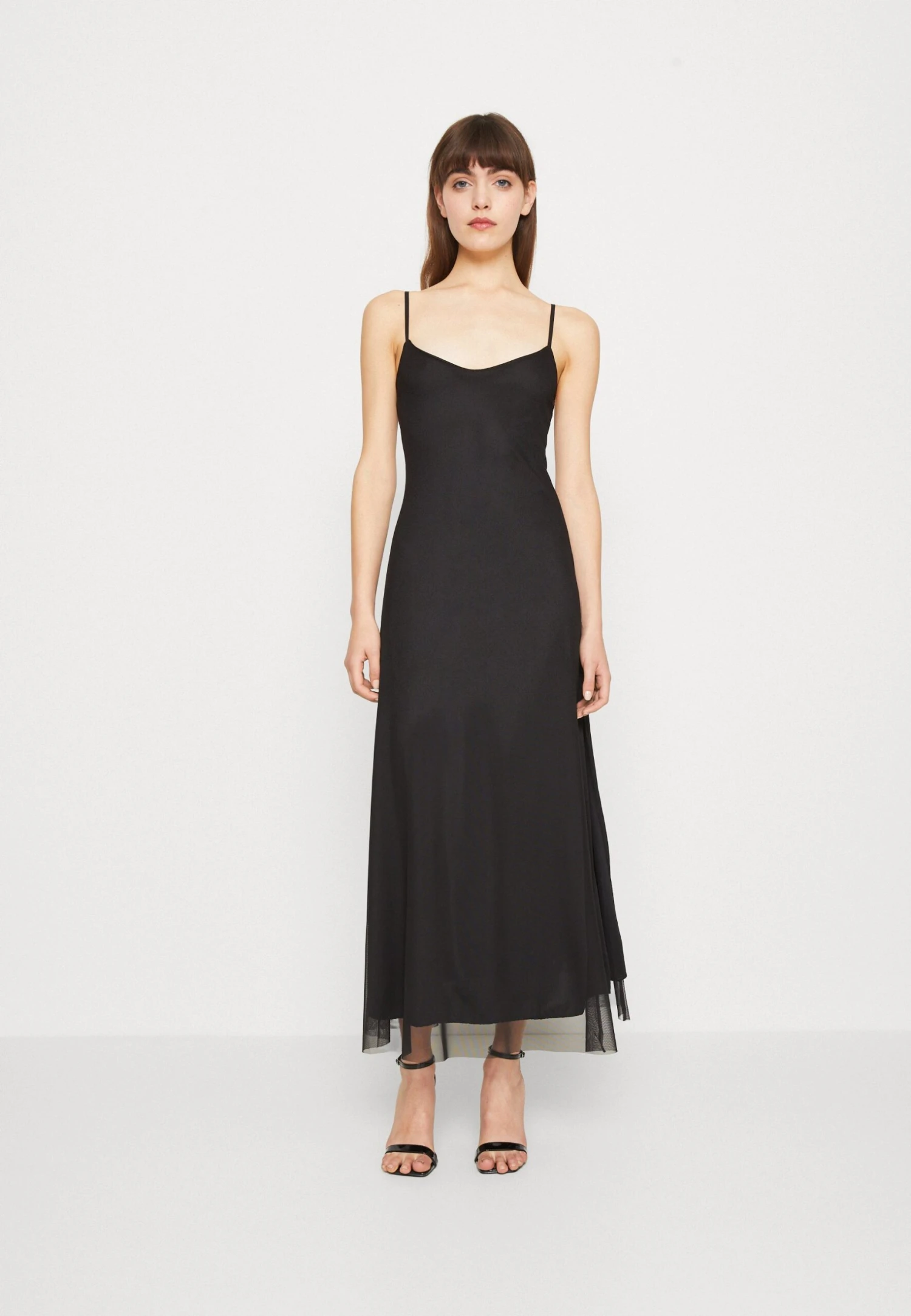 Wal G Sandy - Maxi-Jurk - Black 1 Wal G Sandy - Maxi-Jurk - Black