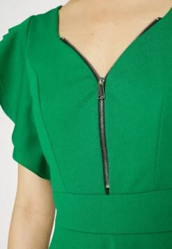 Wal G Danya Ruffle Sleeve Zip Skater Dress - Jerseyjurk - Leaf Green 11 Wal G Danya Ruffle Sleeve Zip Skater Dress - Jerseyjurk - Leaf Green -Wal G a3c8435c8f174d3ca5d5925e18fee573