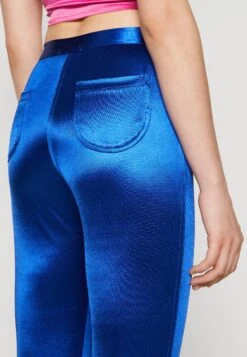 Wal G Ami Trouser - Broek - Electric Blue 11 Wal G Ami Trouser - Broek - Electric Blue -Wal G a4b061b9e5864efe98d2dac94c22487b