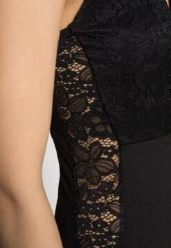 Wal G V Neck Maxi - Galajurk - Black -Wal G a88485bfe3fa486d9702aabb581500d6