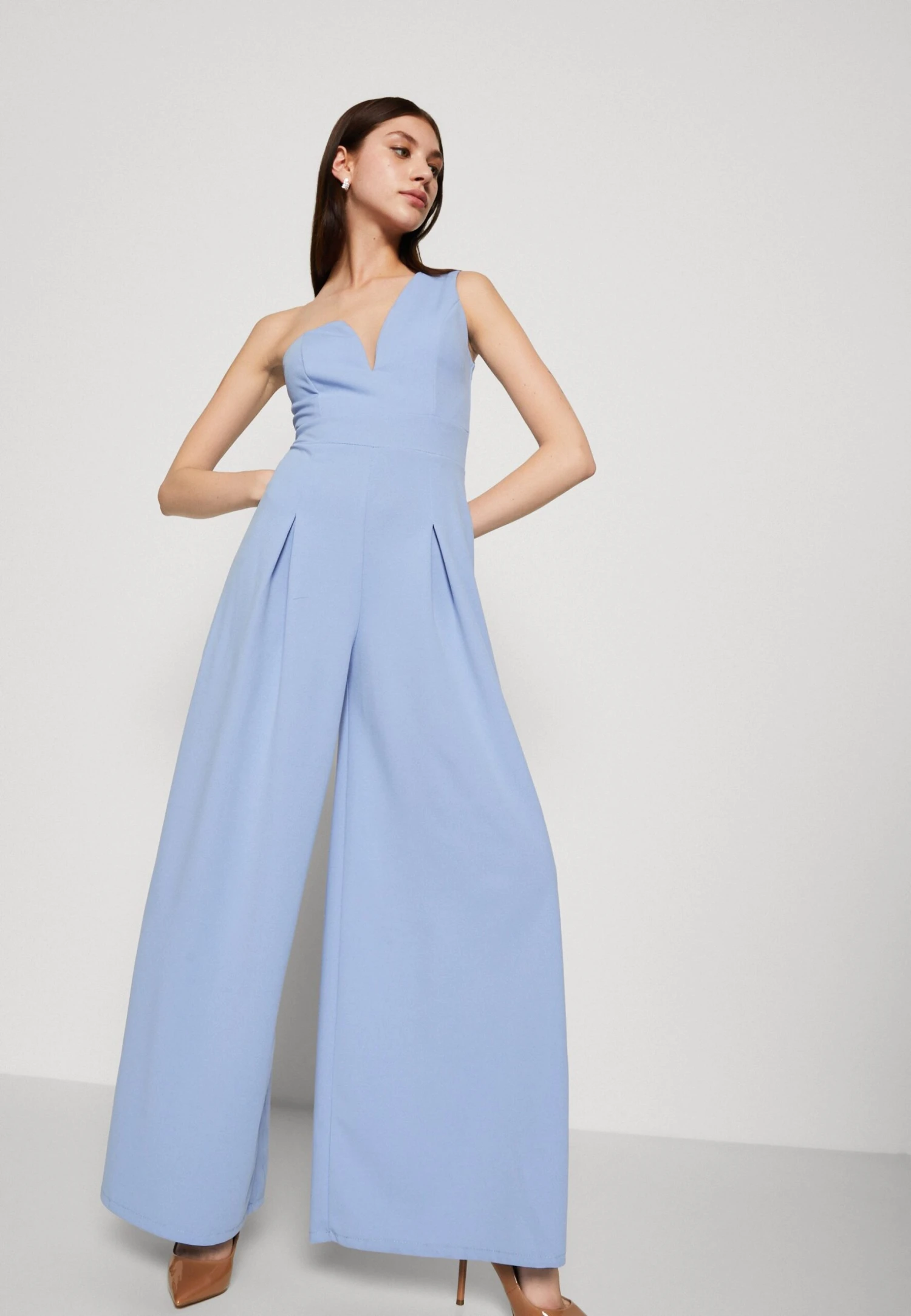 Wal G Gigi Wide Leg Pleat - Jumpsuit - Powder Blue 4 Wal G Gigi Wide Leg Pleat - Jumpsuit - Powder Blue - Afbeelding 4
