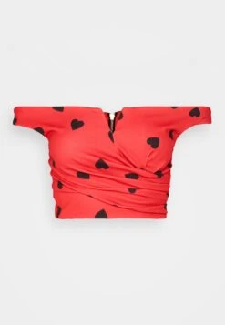 Wal G Valentines Heart Crop - Top - Red/Black -Wal G b8042d2cbfcd4404aa426d83560aedec