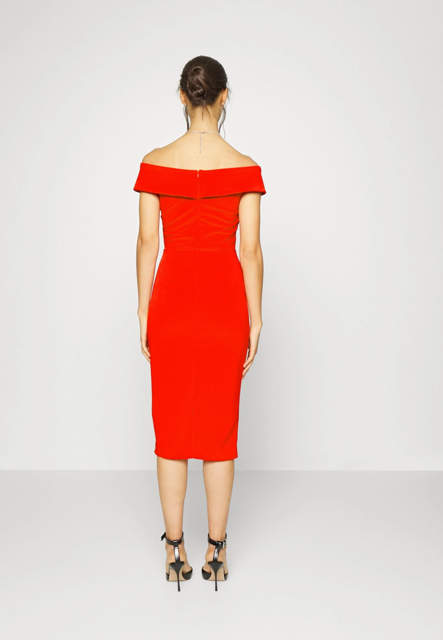Wal G Zara Midi Dress - Cocktailjurk - Red 3 Wal G Zara Midi Dress - Cocktailjurk - Red - Afbeelding 3