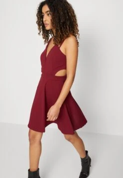 Wal G Milly Strap Skater - Jerseyjurk - Wine -Wal G c70bdaa102544e5fa7e3194dad11982b