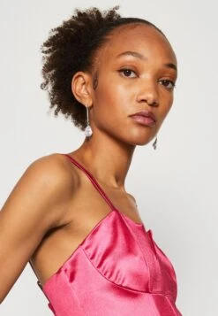 Wal G Saira Midi - Etui-Jurk - Fuchsia 9 Wal G Saira Midi - Etui-Jurk - Fuchsia -Wal G cba4a2ff9a7f448a8d7644469a3b8bb0