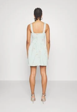 Wal G Wedding - Lila V Neck Print Skater - Cocktailjurk - Hellgrün, Mehrfarbig 7 Wal G Wedding - Lila V Neck Print Skater - Cocktailjurk - Hellgrün, Mehrfarbig -Wal G cbaf6f65e0c24a8b890cdf085fe79171