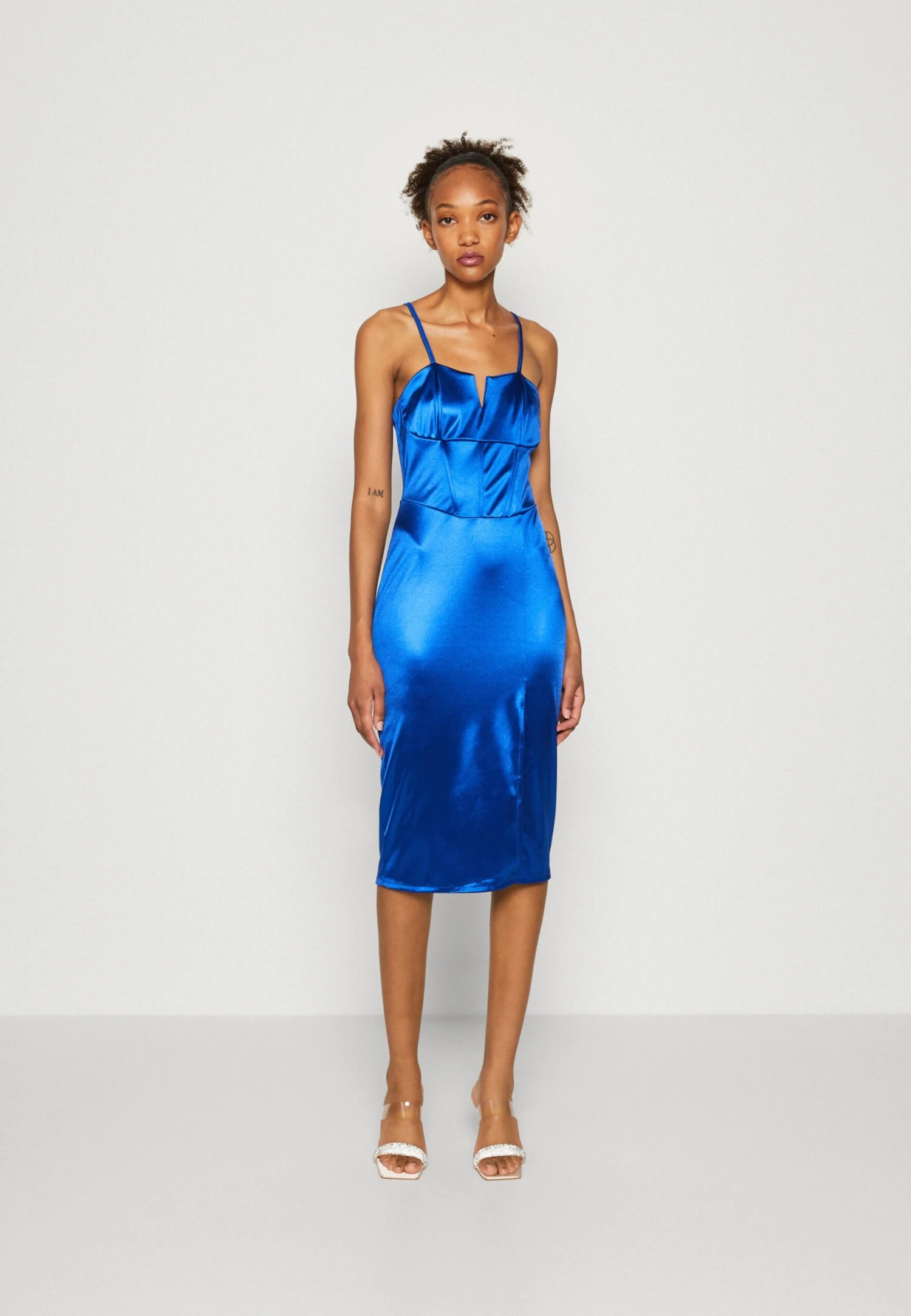 Wal G Saira Midi - Etui-Jurk - Electric Blue 1 Wal G Saira Midi - Etui-Jurk - Electric Blue