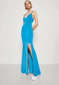 Wal G Rosie Strappy - Maxi-Jurk - Ocean Blue -Wal G d43f5bd38c334dfebdd46b1c1790f61d