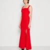 Wal G Maya Square Neck Maxi - Jerseyjurk - Red