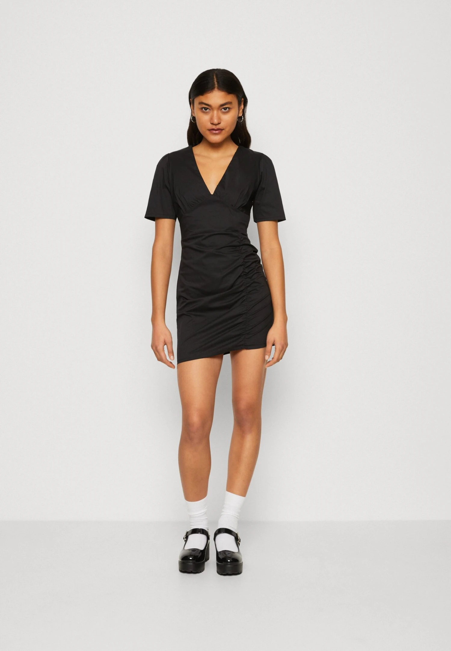 Wal G Jack Rouched Mini - Etui-Jurk - Black 1 Wal G Jack Rouched Mini - Etui-Jurk - Black