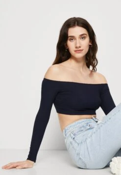 Wal G Hollie Off Shoulder Crop - Longsleeve - Navy 9 Wal G Hollie Off Shoulder Crop - Longsleeve - Navy -Wal G e04edce4b37e427192da6a2b0589f6d6