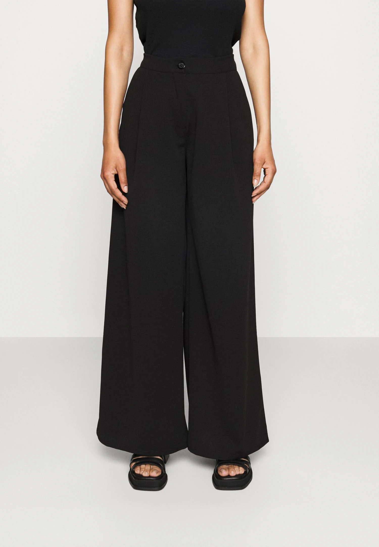Velisha Wide Leg Trouser - Broek - Black 1 Velisha Wide Leg Trouser - Broek - Black