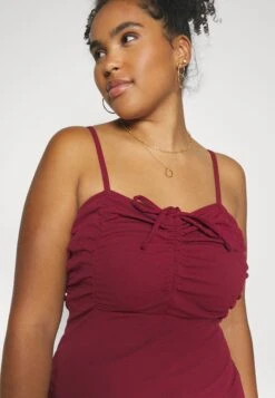 Curve Dolly Midi - Cocktailjurk - Wine -Wal G ef0d9c32c4eb45b6b541fb900a933e60