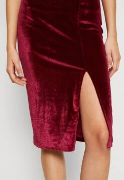 Wal G V Neck - Cocktailjurk - Wine -Wal G f247b5ae529946b088f742a63aa26dc7